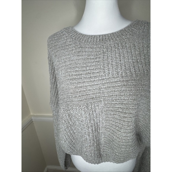 NTW Altar'd State Silver sage gray  chenille crewneck pullover sweater Cropped L - Picture 2 of 10